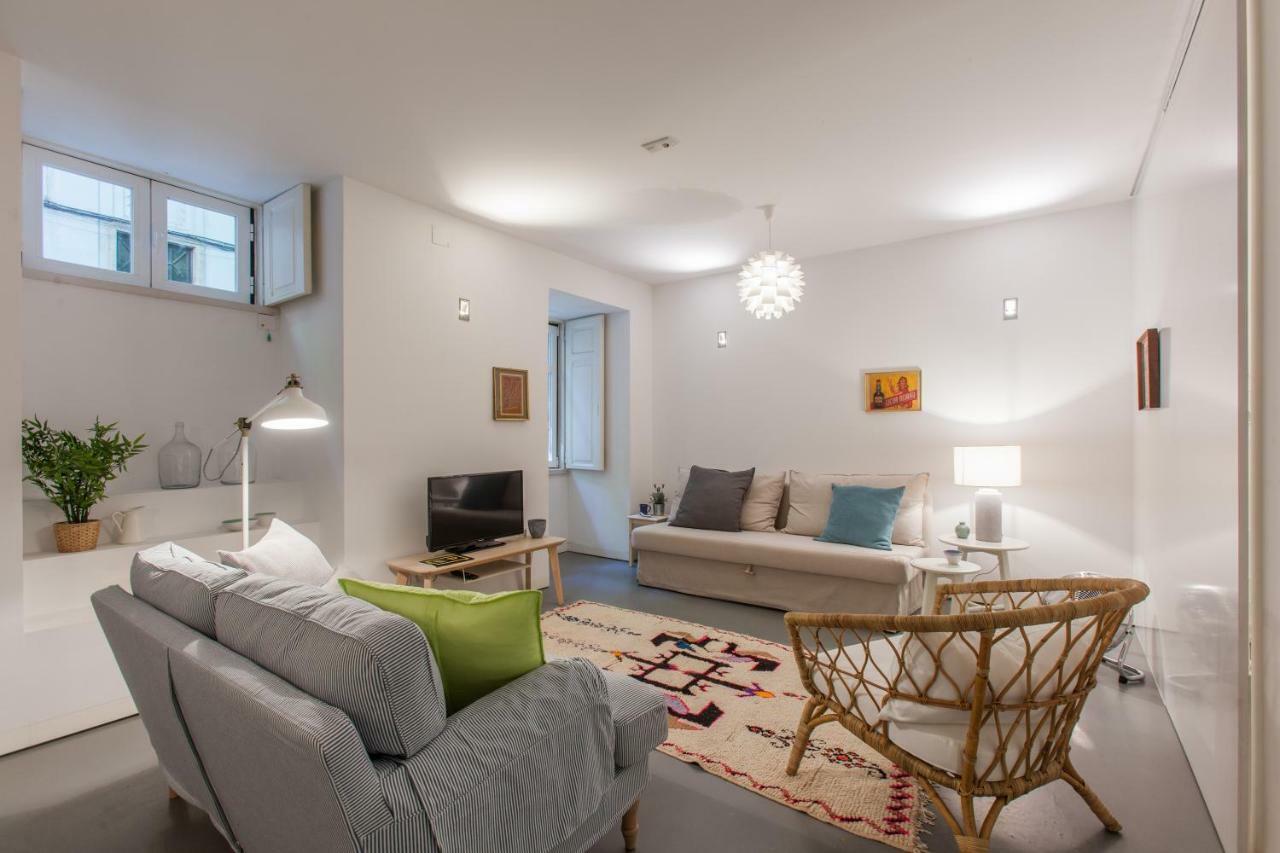Renovated Apart With Private Courtyard, By Timecooler Lisboa Dış mekan fotoğraf
